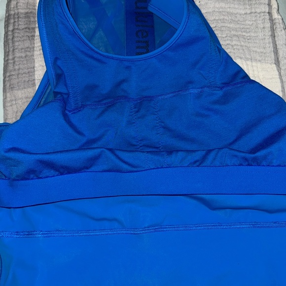 Lululemon Mesh-Back Cropped Training Tank - Picture 4 of 6